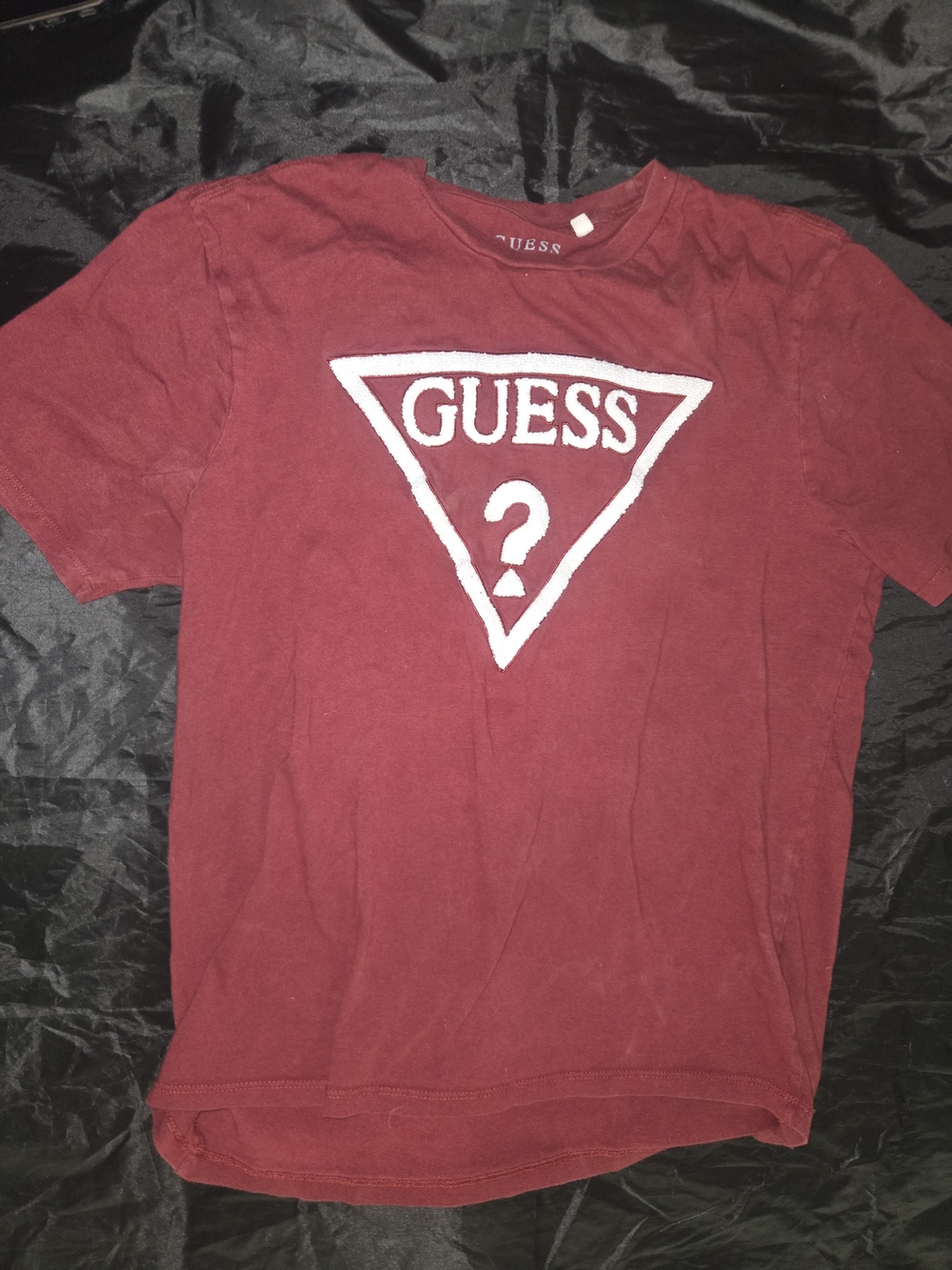 GUESS Women's Maroon Short Sleeve Logo Tee